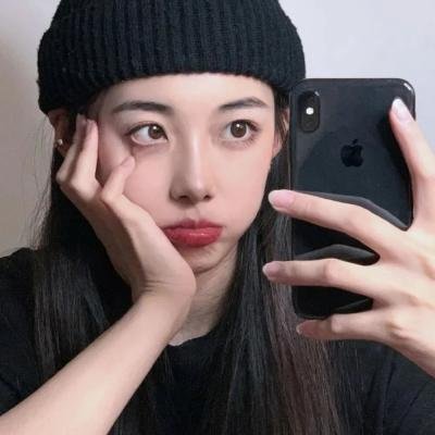 女人是英雄